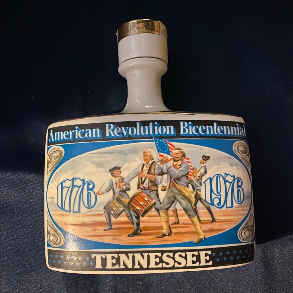 American Revolution Bicentennial Tennessee Bottle